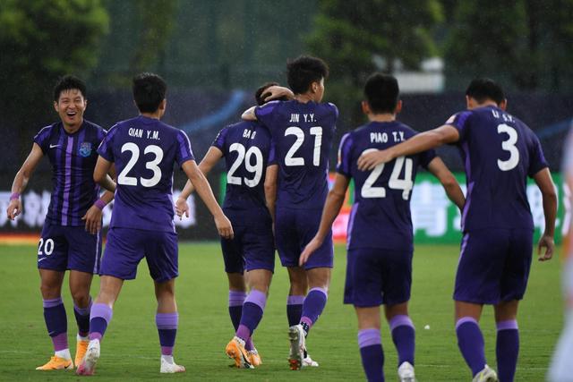 意甲-特奥造乌龙梅西亚斯破门 AC米兰2-0亚特兰大